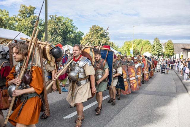 ngressus Legionis – Marscheinzug der Legionäre. Foto: © Augusta Raurica