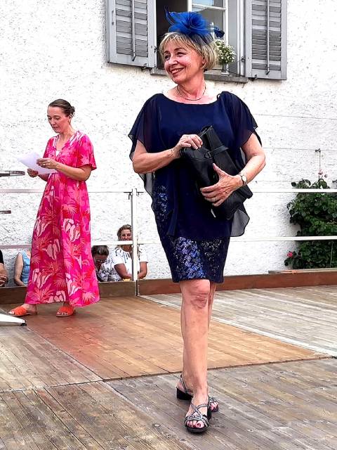 Die Vorführdamen und -herren zeigten, dass auch Mode aus zweiter Hand chic sein kann.
