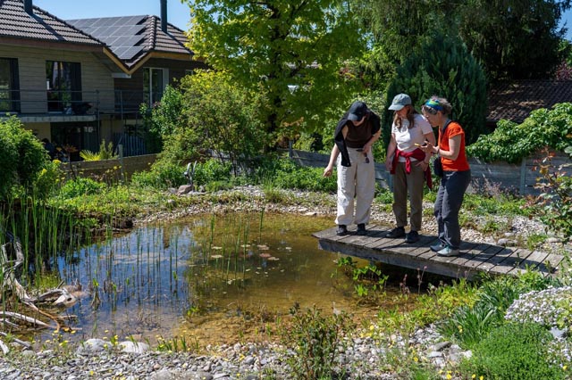  Pro Natura lädt die Bevölkerung dazu ein, naturnahe Privatgärten in ihrer Region kennenzulernen. Foto: Pro Natura